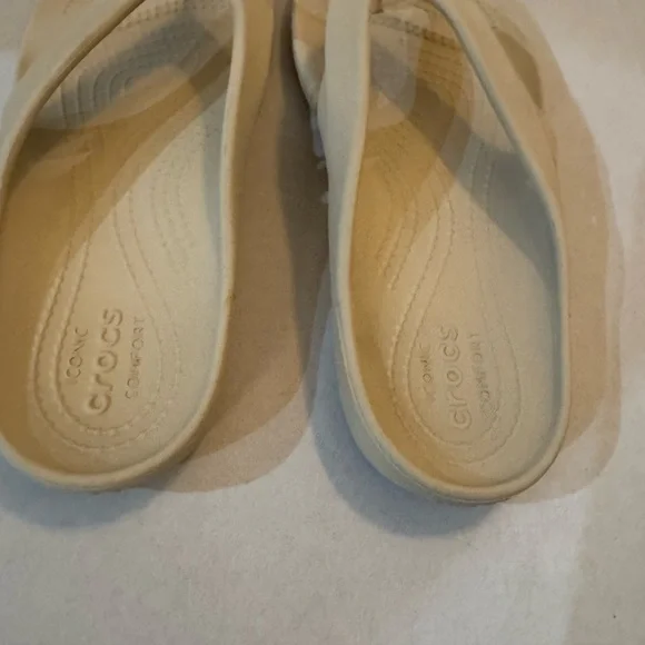 Crocs Women's Kadee II Flip Flop Sandals - Picture 7 of 10